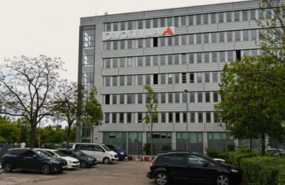 Restructurare Aumovio – 4.000 de concedieri global, 641 de români afectați