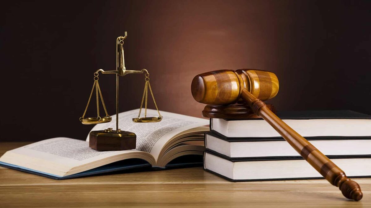 Pensii speciale, tăiate cu 85%. Magistrații și militarii, forțați să aleagă