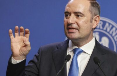 Deficit de 7,7% în 2025, sub țintă. Nazare neagă creșterea TVA pentru 2026