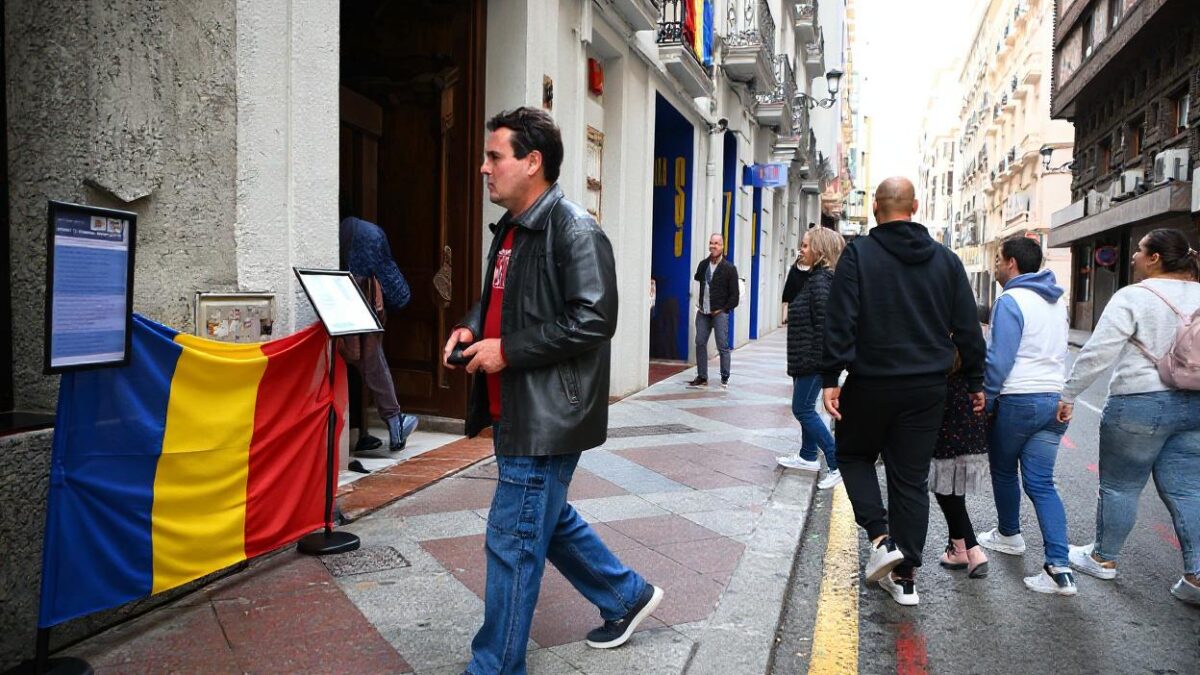 Studiu IRES – Prăpastia dintre votanții Simion și Nicușor Dan din diaspora