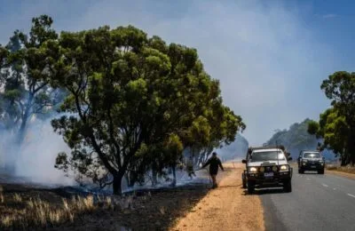 Incendii de vegetație în Victoria, Australia: peste 100 de clădiri distruse