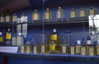 Două parfumuri retrase de la vânzare din cauza unui ingredient interzis