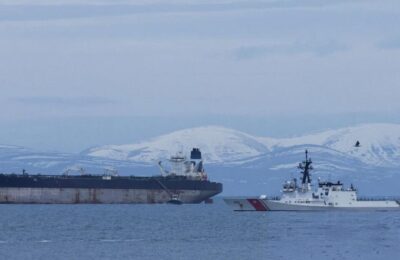 Petrolier rusesc blocat în Scoția. Reținut din 7 ianuarie, soția căpitanului dă SUA în judecată