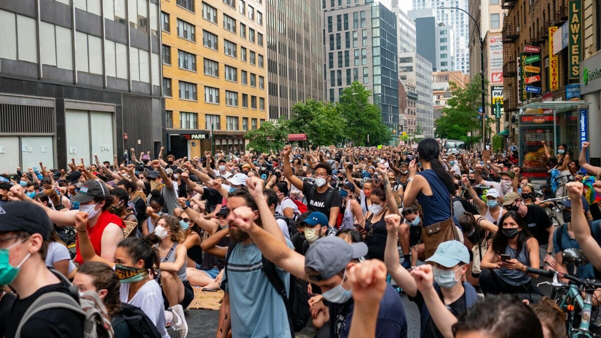 Iran acuză SUA și Israelul că orchestrează protestele