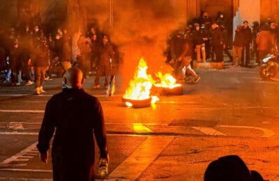 După amenințările lui Trump, Iranul lasă o portiță deschisă dialogului