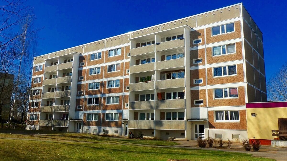 supraaglomerarea locuințelor România