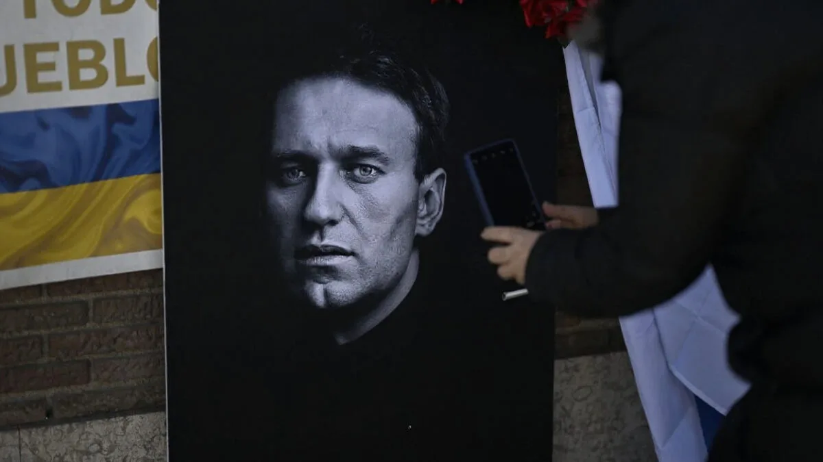 Alexei Navalnîi, mama Navalnîi, otravire