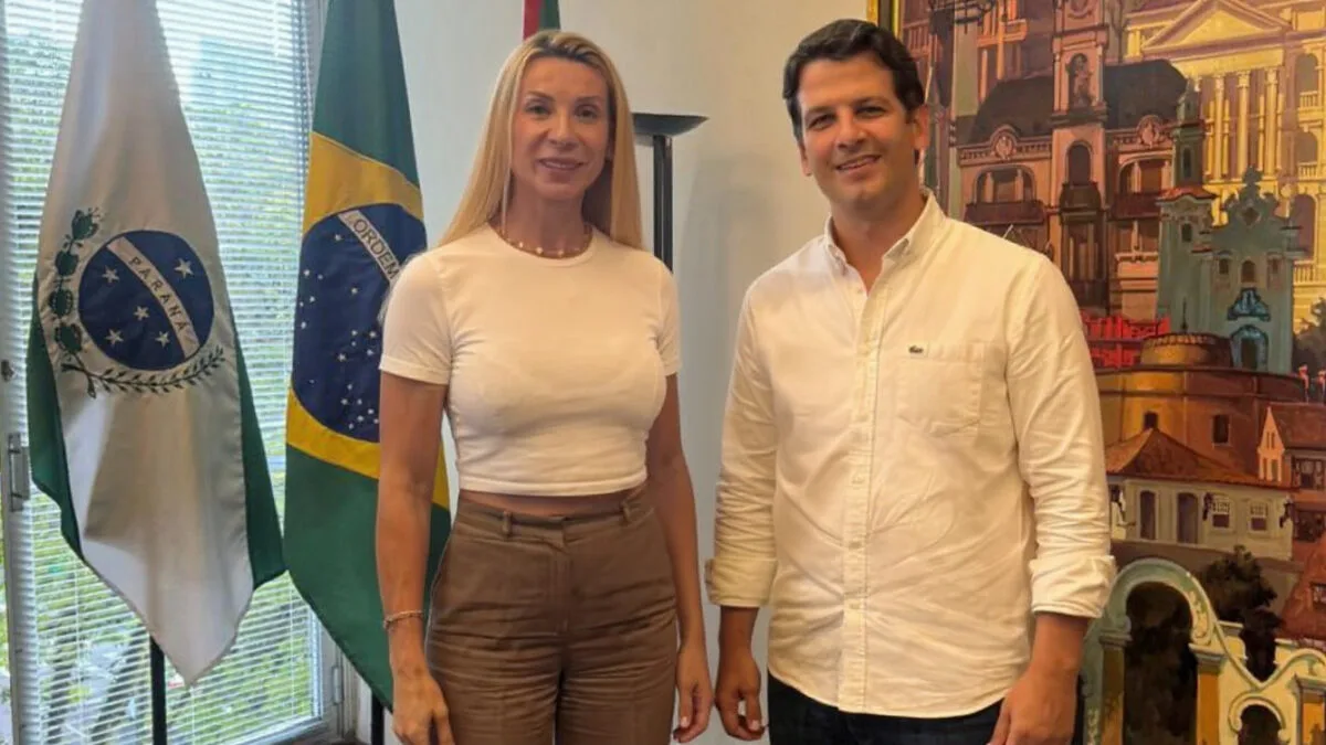 Cristina Pîrv, volei Brazilia