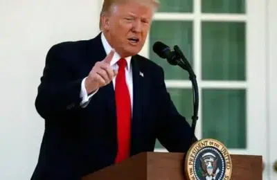 Trump lanseaza atacuri dure la adresa lui Robert De Niro