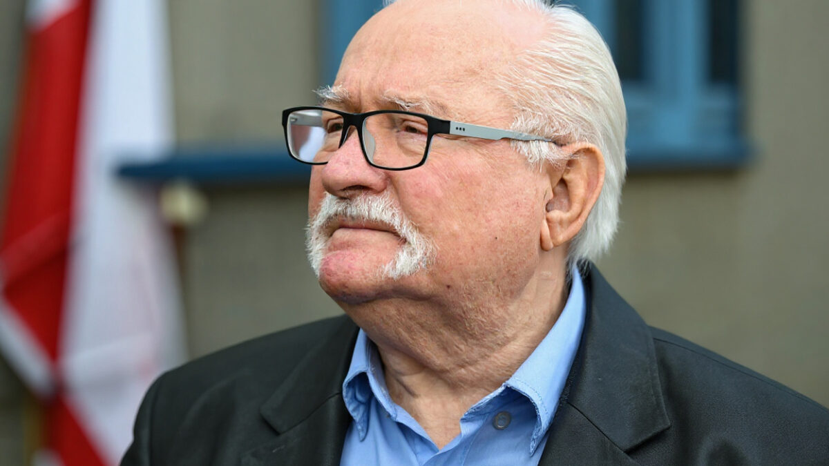 Lech Walesa Trump