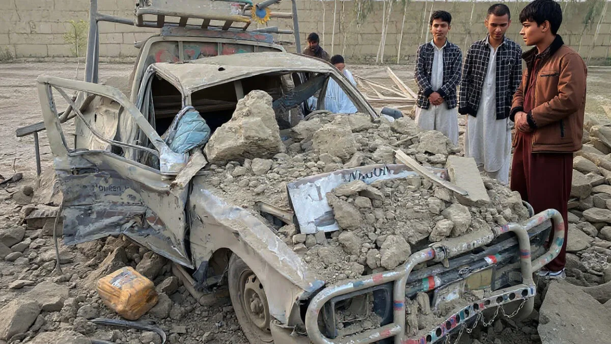 Pakistan Afganistan, atacuri aeriene