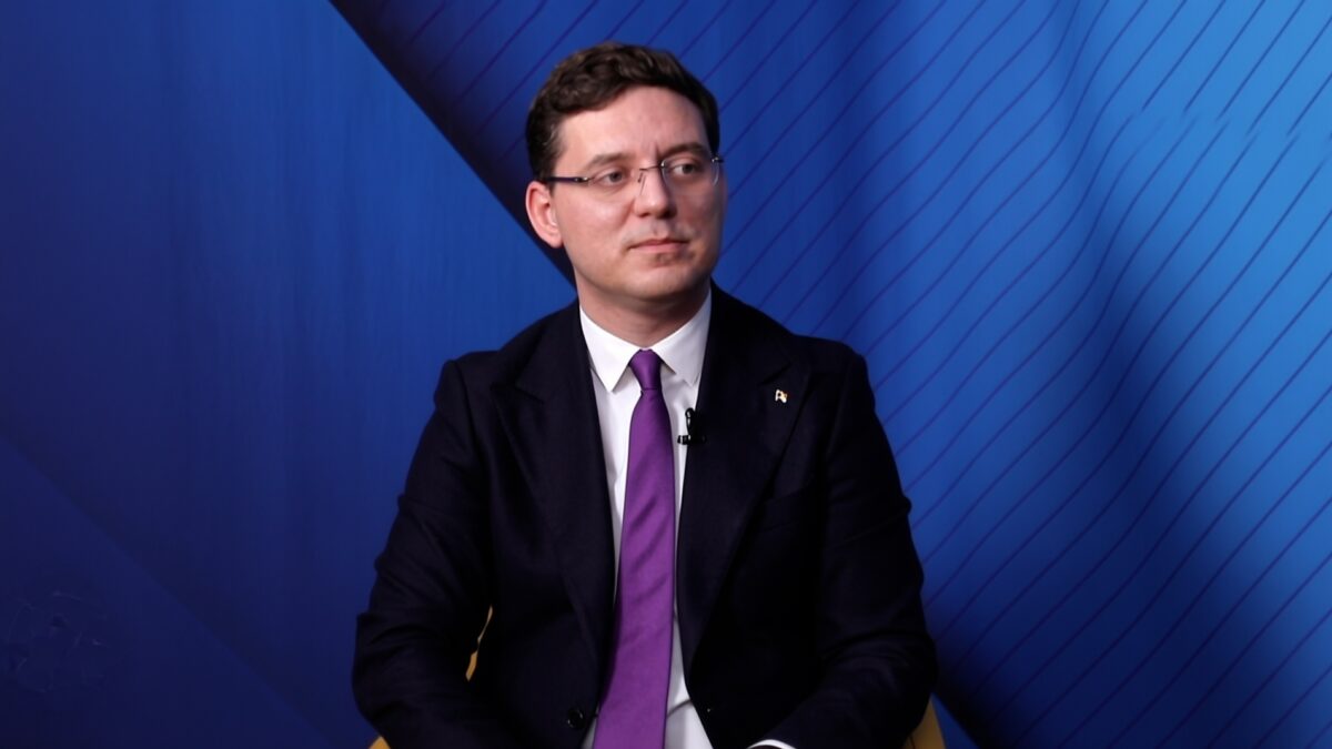 Victor Negrescu cere transformarea economiei romanesti pentru a scapa de dependenta de export