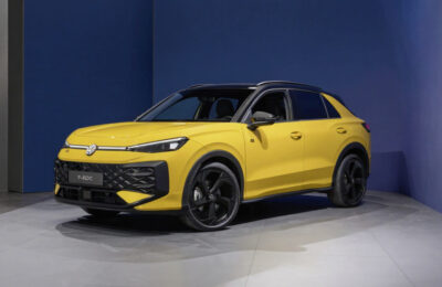 Noul Volkswagen T-Roc R, surprins aproape fără camuflaj. Ce motor de 333 CP ar putea primi