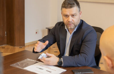 Ciucu, ultimatum pentru Otokar: 115 autobuze stricate trebuie să revină pe traseu în 2 luni