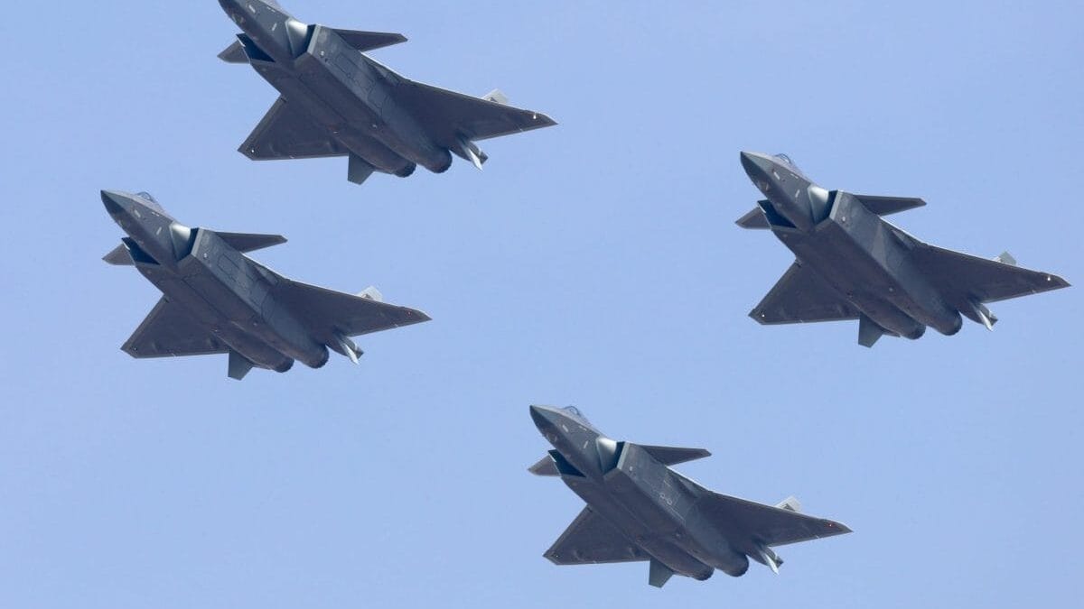 Zelenski propune un troc pentru 14 MiG-uri iar Polonia oferă și un ajutor de 47 mil. €