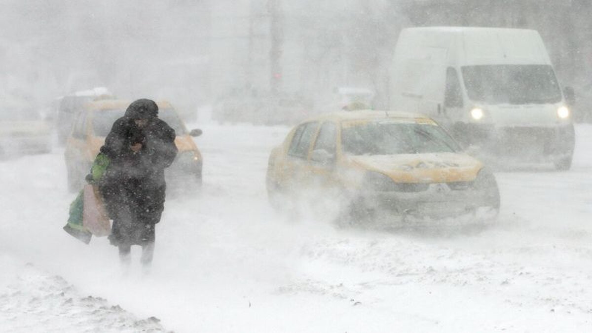 Vremea azi, 17 februarie. Precipitații abundente și ninsoare viscolită la munte. Maximele pot ajunge la 9 grade Celsius