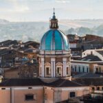 Proprietarii de clădiri nedeclarate riscă amenzi substanțiale după detectare cu drone