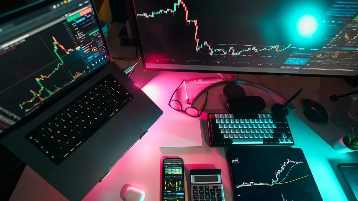 fraudă criptomonede, anchetă confidențială
