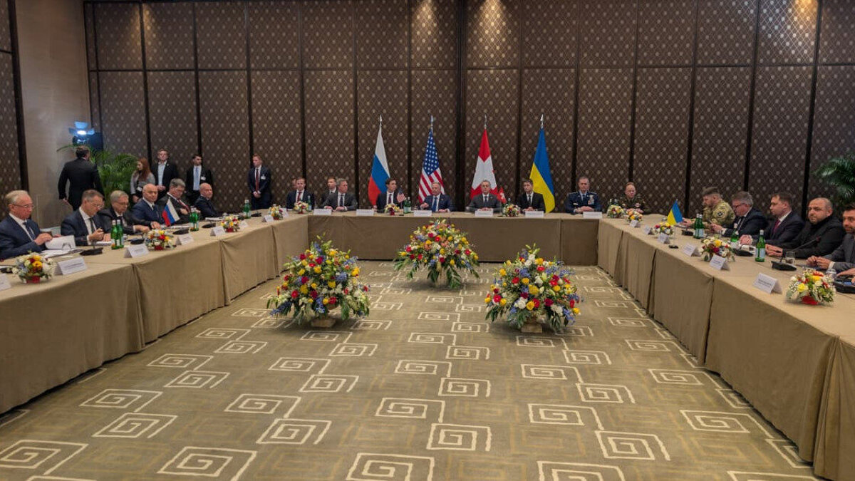 Negocieri tensionate la Geneva. Rusia cere teritorii, Ucraina e bombardată cu 396 de drone