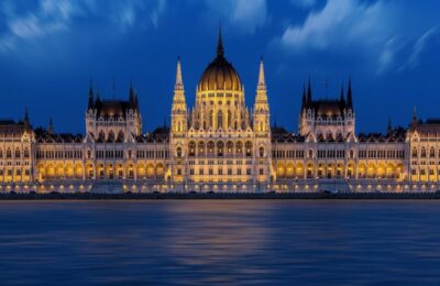 Peste 20 de deputați ucraineni, doborâți de o boală. Parlamentul din Kiev, pus pe pauză