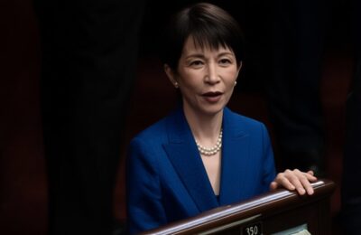 Paradoxul japonez femeia la putere vrea să interzică femeilor accesul la tron
