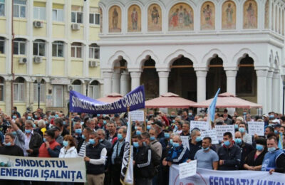 Protest al minerilor în Piața Victoriei. 2.000 de angajați afectați de lipsa protecției sociale