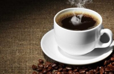 De ce nu ar trebui să reîncălzești niciodată cafeaua. Explicația științifică