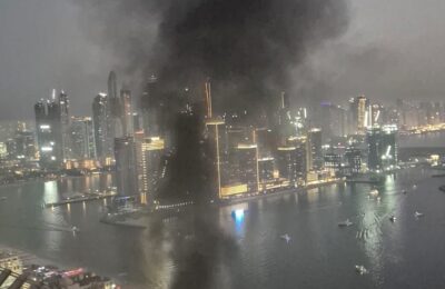 Românii prinși în Dubai după bombardament se confruntă cu birocratia MAE