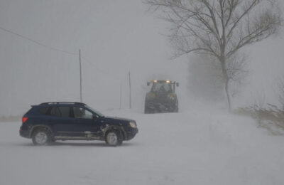 Școli închise în Giurgiu din cauza viscolului. Se anunță zăpadă de 50 cm și vânt de 85 km/h