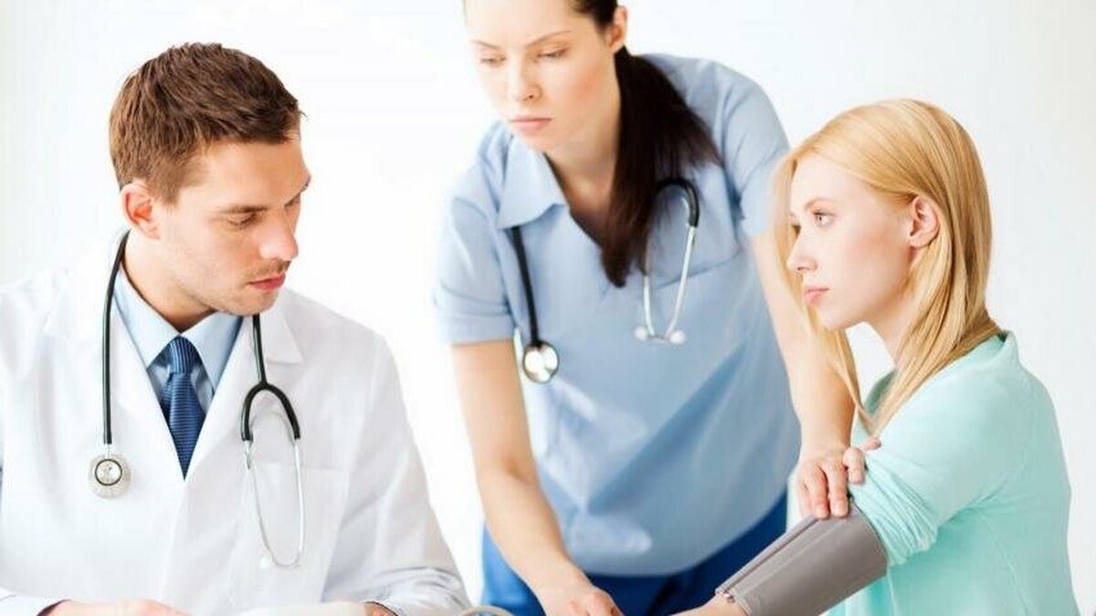 O baie la 40°C îți poate scădea tensiunea. Riscul de boli de inimă, redus cu 28%