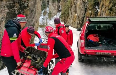 Tragedie în Cheile Zărneștiului: Un bărbat de 59 de ani, mort pe un traseu nemarcat