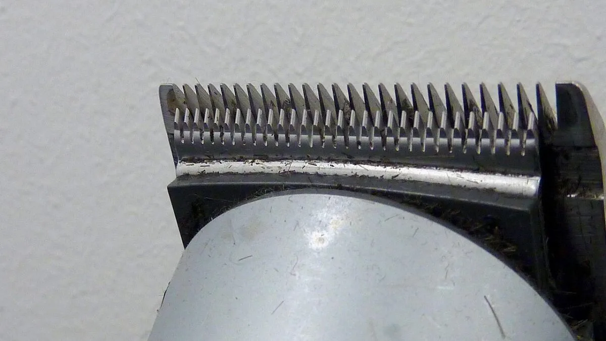 trimmer cu acumulator