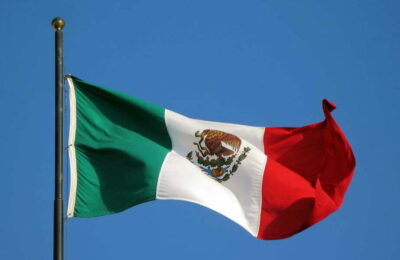 Turiști blocați în Mexic din cauza violențelor. 5 destinații exotice de evitat