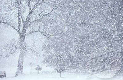 Vremea se schimbă radical. ANM anunță când vin ninsorile după o lună de căldură