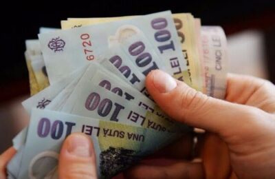 România se confruntă cu datoria publică la 61% și inflație de 10% în contextul riscului de recesiune