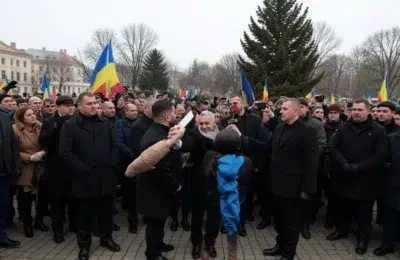 Călin Georgescu este fără salariu de la Universitate din anul 2024, însă are 264.000 euro în conturi