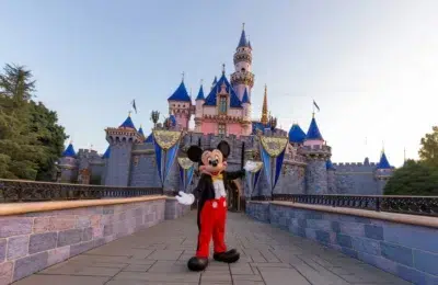 Disneyland închide Pirații din Caraibe și un restaurant faimos începând cu 4 mai