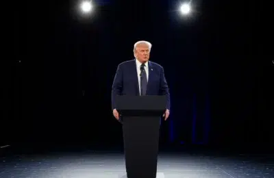 Trump vrea 90% din petrolul Iranului și amenință cu ocuparea insulei Kharg