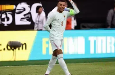 Kylian Mbappe a marcat golul 56 pentru Franta si e la un pas de a egala recordul istoric
