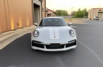 Un Porsche 911 Sport Classic i-a adus proprietarului un profit de 228.000 de dolari