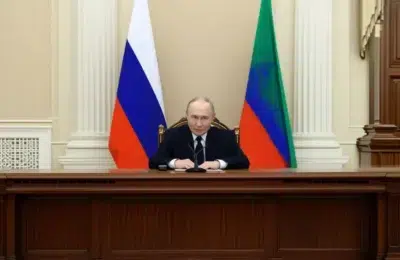 Putin convoacă oligarhii la Kremlin. Un miliardar a promis deja 100 de miliarde de ruble