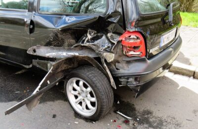 Ce trebuie să faci imediat după accident pentru a nu pierde bani