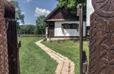 O familie care oferă o casă gratis, a primit 300 de apeluri în câteva ore