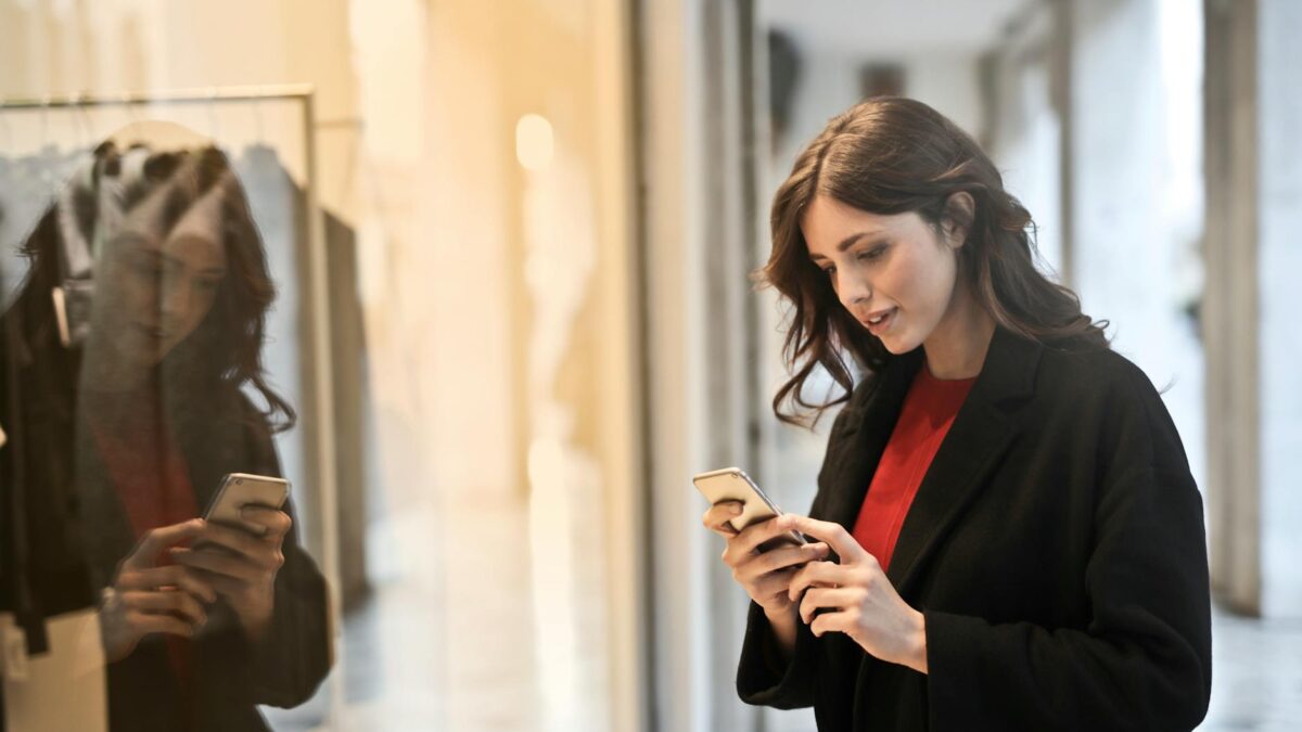 Scăderi masive în vânzările de retail din România în ianuarie 2026