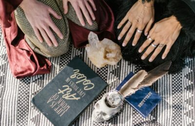 Horoscop joi, 12 martie 2026 – previziuni pentru toate zodiile