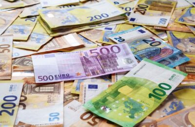 România va plăti dobânzi substanțiale la cei 4,7 miliarde euro împrumutați