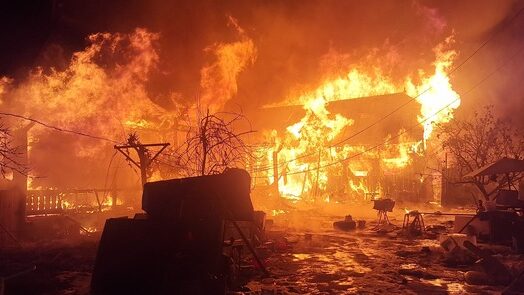 Incendiu fatal în Mehedinți cu o victimă carbonizată în 40 de metri pătrați