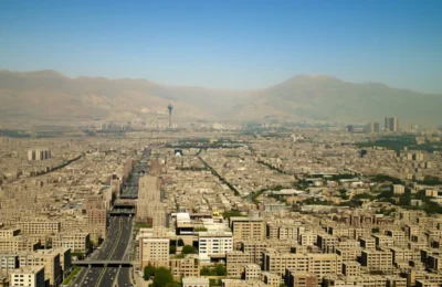 Inflația din Iran a explodat la peste 50% pe fondul războiului cu SUA și Israel