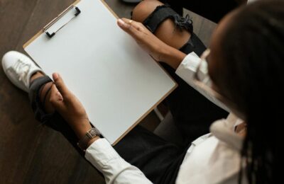 Conflictele internaționale îi determină pe români să renunțe la planurile de emigrare