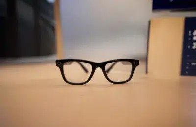 O aplicatie care detecteaza ochelarii Meta a strans 78.000 de descarcari in 3 saptamani